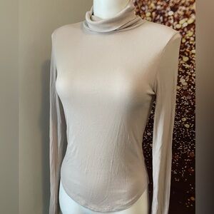 Medium Talula top​​​​​​​​​